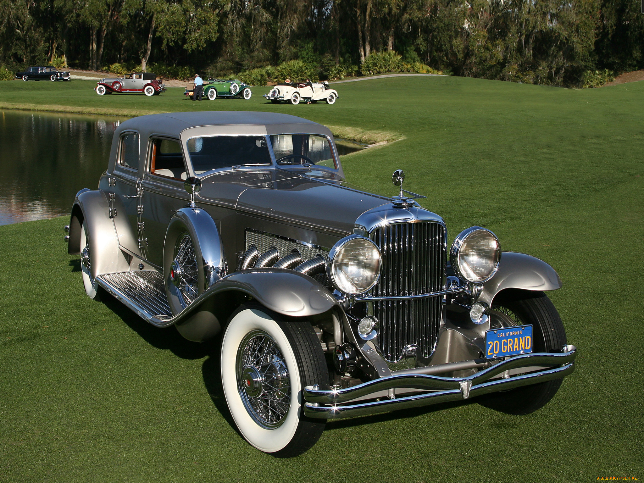 Duesenberg SJ Arlington Torpedo sedan 1933